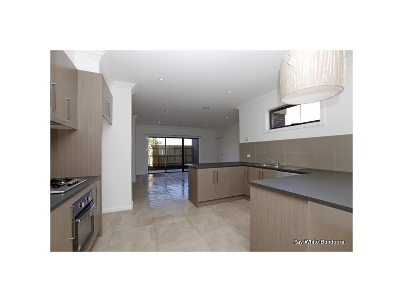 2/43 Gorge Road, South Morang VIC 3752