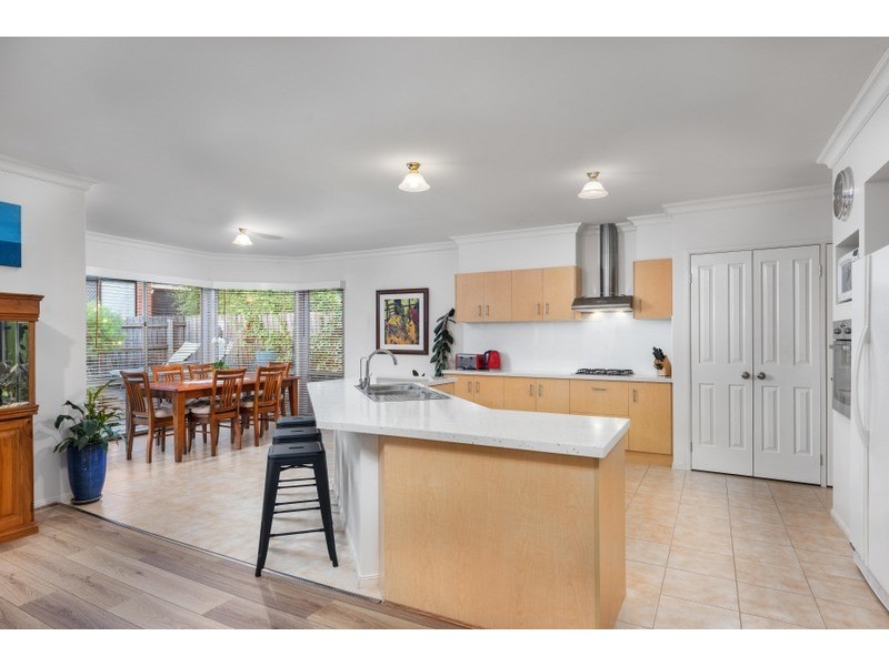 4 J V Smith Street, Bundoora VIC 3083