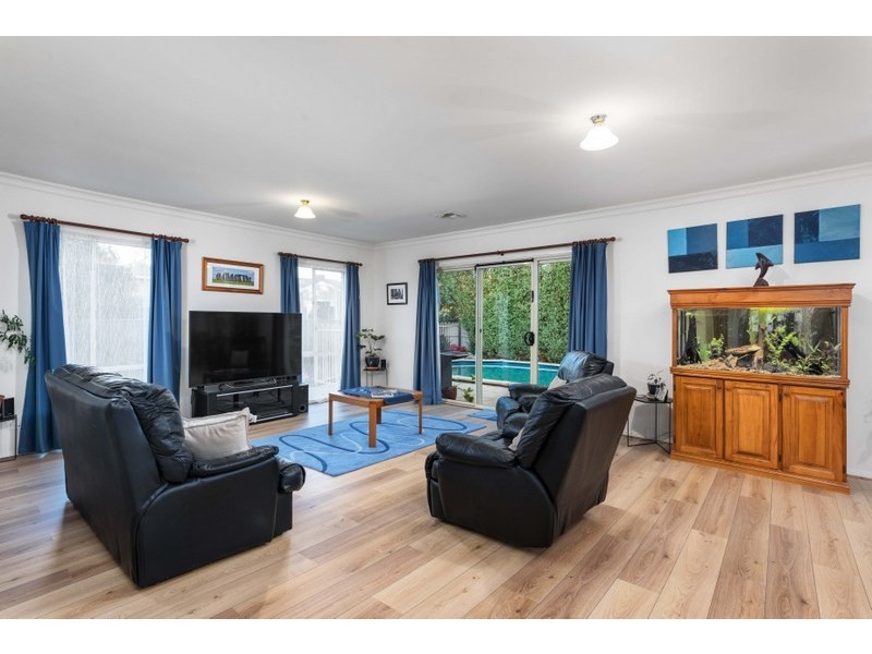 4 J V Smith Street, Bundoora VIC 3083