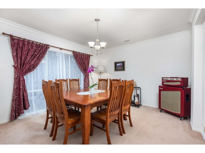 4 J V Smith Street, Bundoora VIC 3083