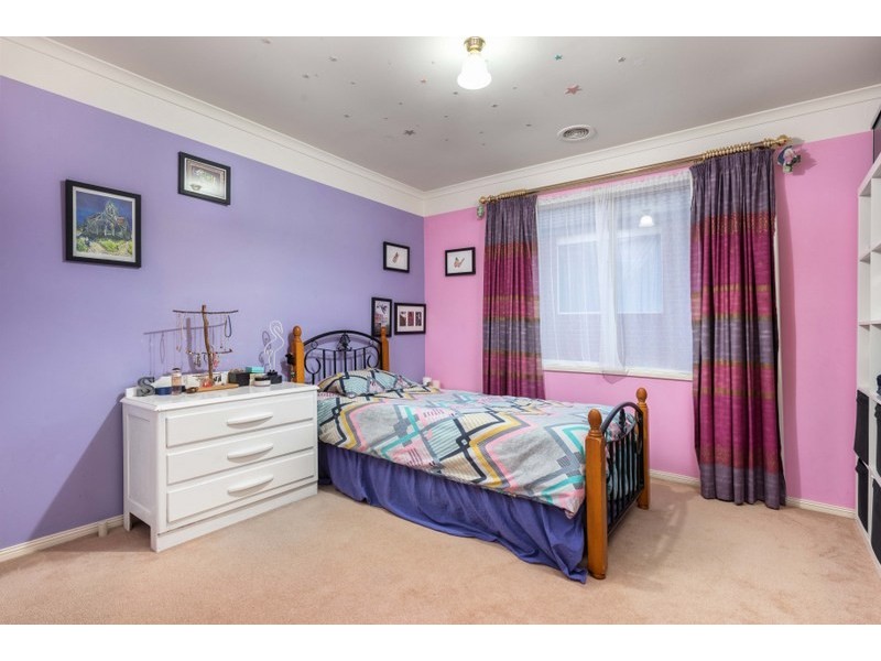 4 J V Smith Street, Bundoora VIC 3083