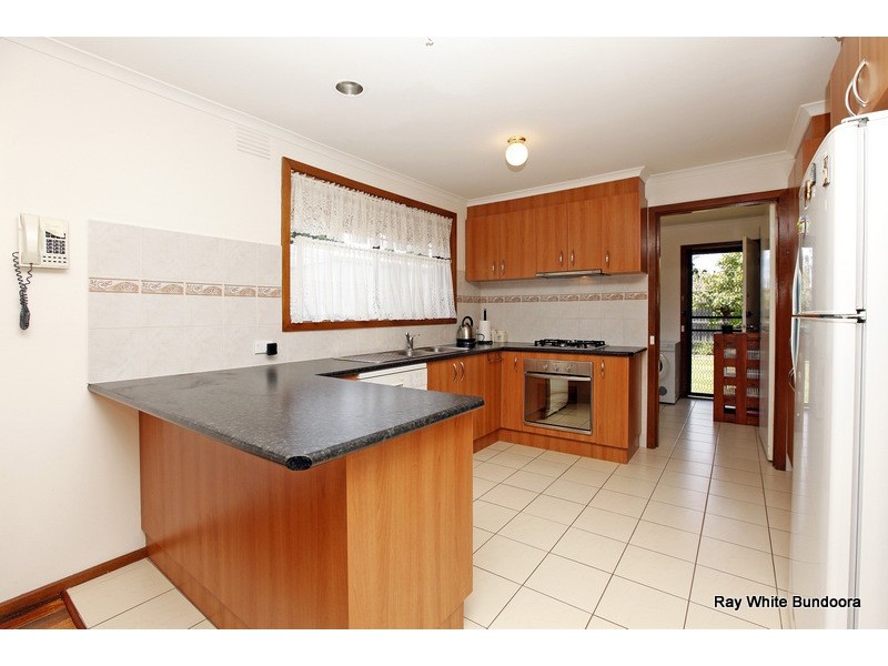 51 Freeman Crescent, Mill Park VIC 3082