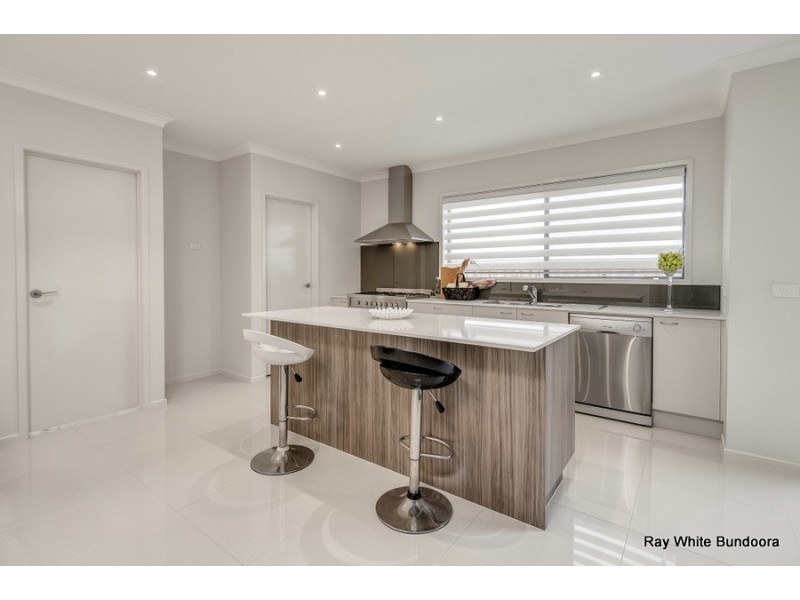 31 Tripani Avenue, Lalor VIC 3075