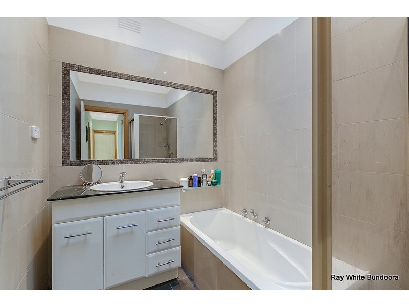 10 Olympic Street, Bundoora VIC 3083