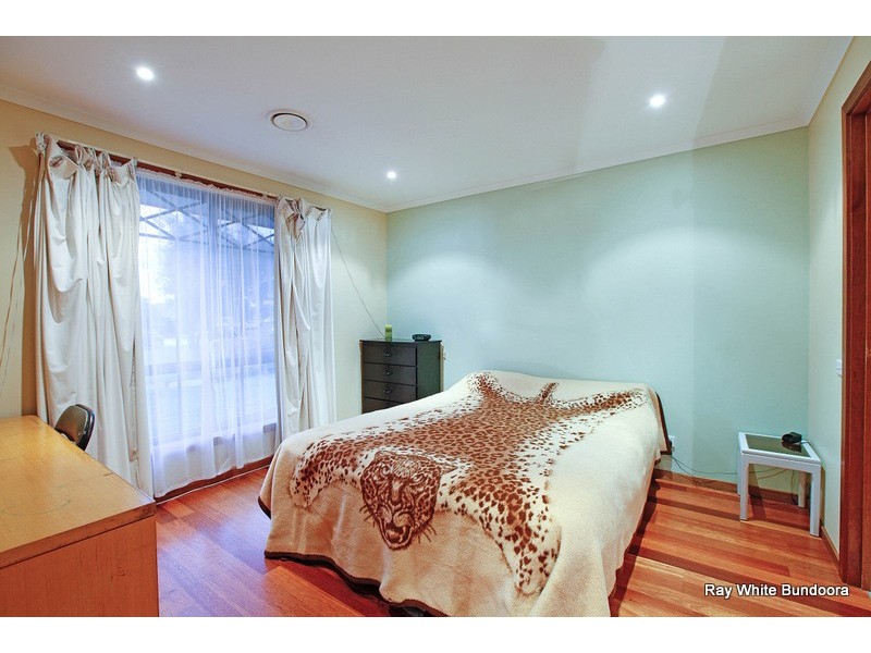 8 Callan Court, Mill Park VIC 3082
