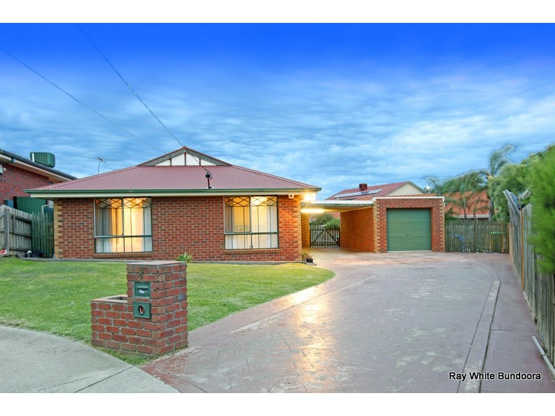 8 Callan Court, Mill Park VIC 3082