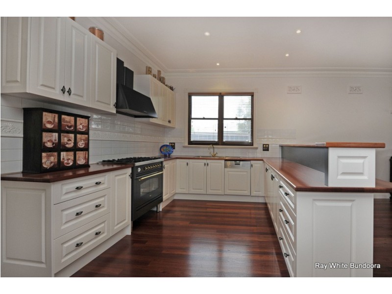 20 Holmwood Crescent, Doreen VIC 3754