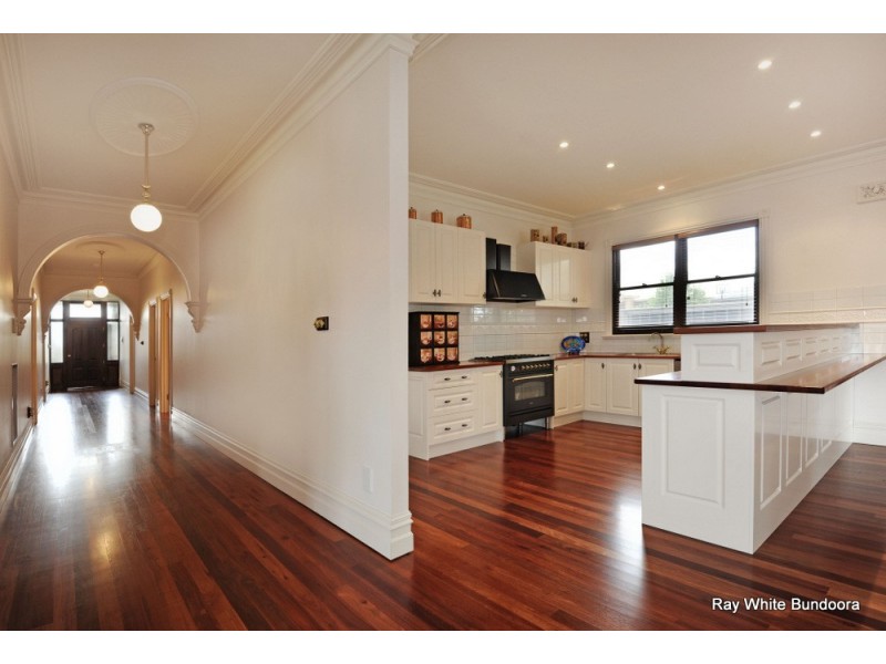 20 Holmwood Crescent, Doreen VIC 3754