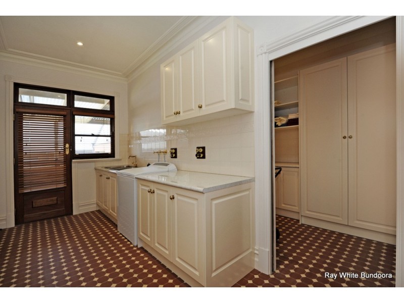 20 Holmwood Crescent, Doreen VIC 3754