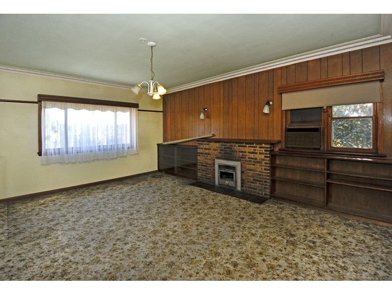 36 Para Road, Montmorency VIC 3094