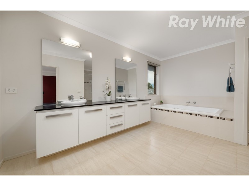 14 Lynch Avenue, Bundoora VIC 3083