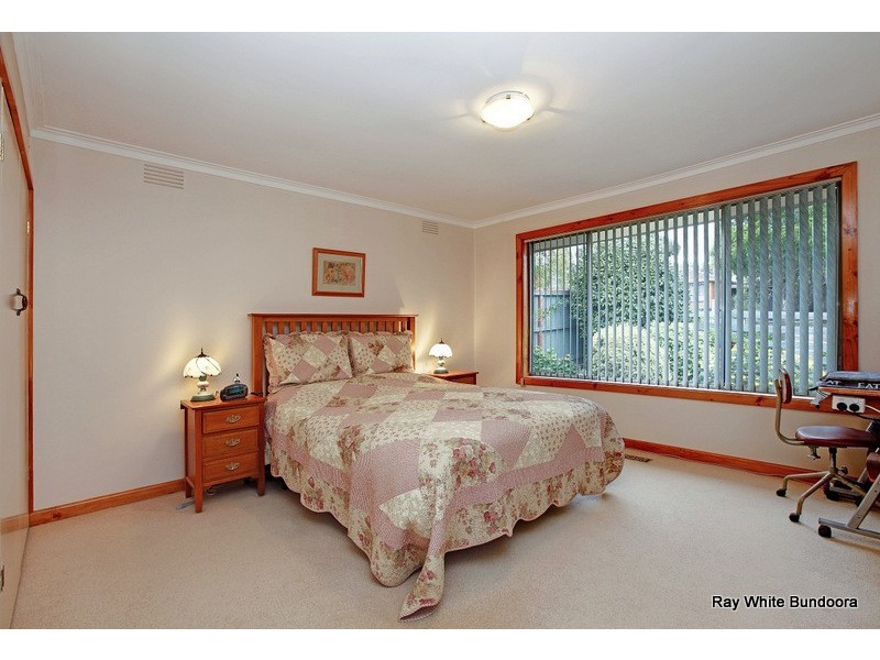 9 Gladman Street, Greensborough VIC 3088