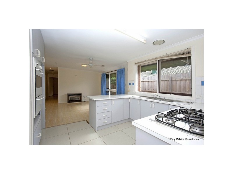 11 Macorna Street, Watsonia VIC 3087