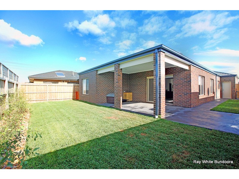 14 Chettam Street, Epping VIC 3076