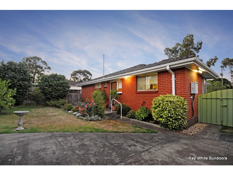 6 Cameron Parade, Bundoora VIC 3083