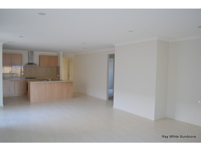 8 Agility Court, Doreen VIC 3754