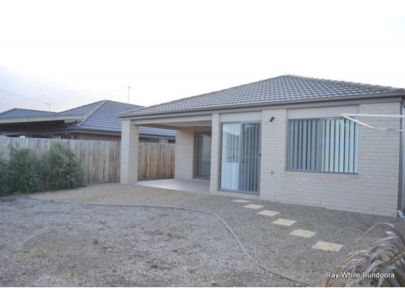 8 Agility Court, Doreen VIC 3754