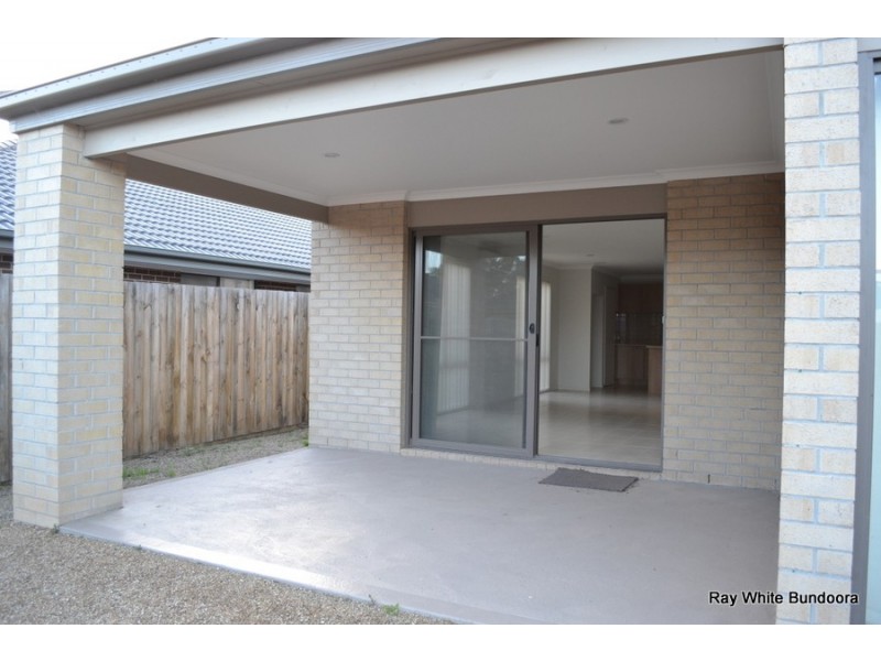 8 Agility Court, Doreen VIC 3754