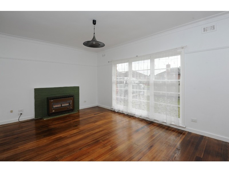 15 Gratwick Street, Lalor VIC 3075