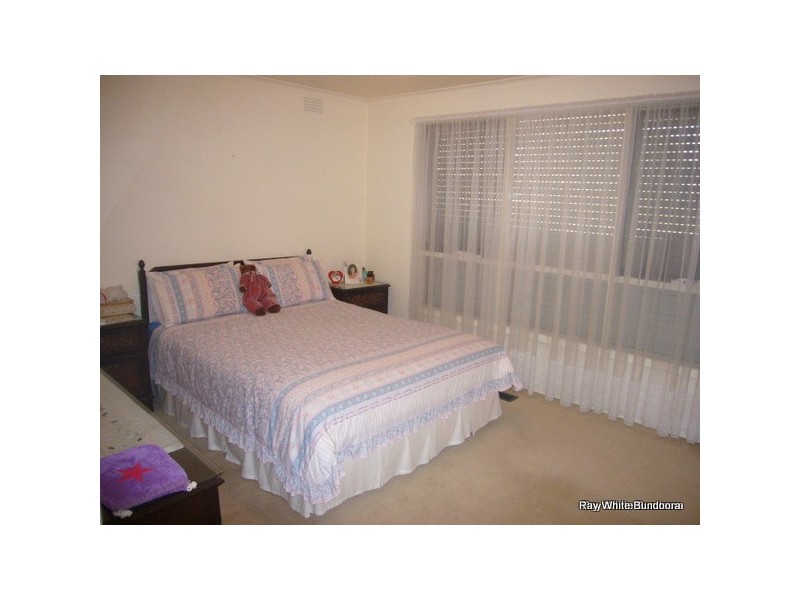 15 Oxley Ave, Bundoora VIC 3083