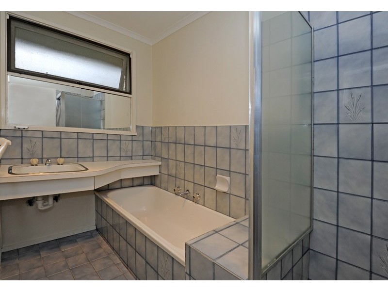 2 Anderson Parade, Bundoora VIC 3083