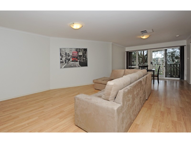 3/2 River Street, Briar Hill VIC 3088