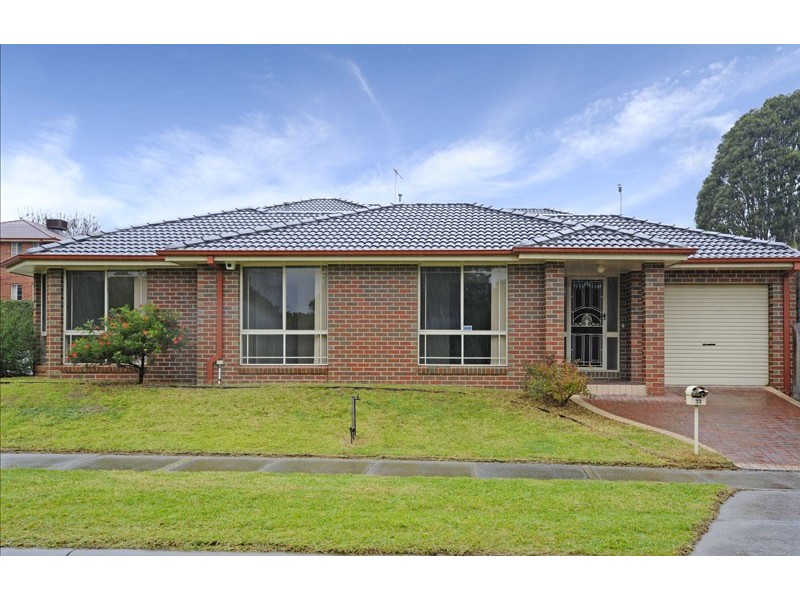 33 Greswell Park Drive, Watsonia VIC 3087