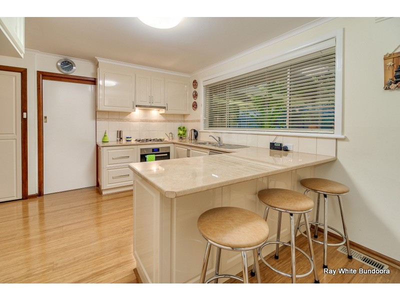 29 Donach Crescent, Bundoora VIC 3083