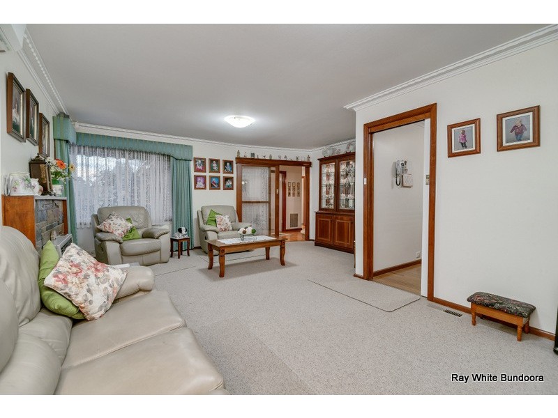 29 Donach Crescent, Bundoora VIC 3083