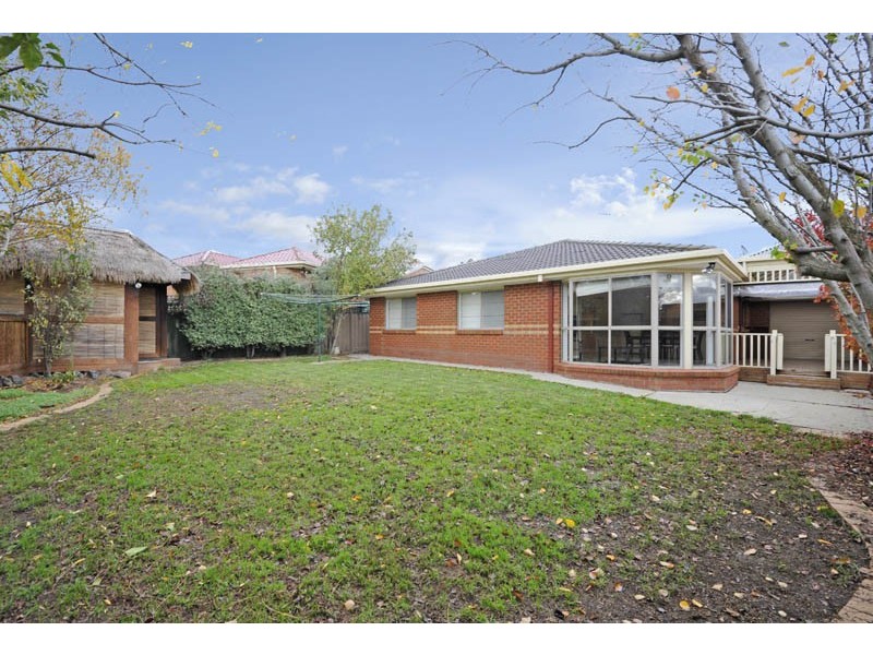 40 Stillman Drive, Mill Park VIC 3082