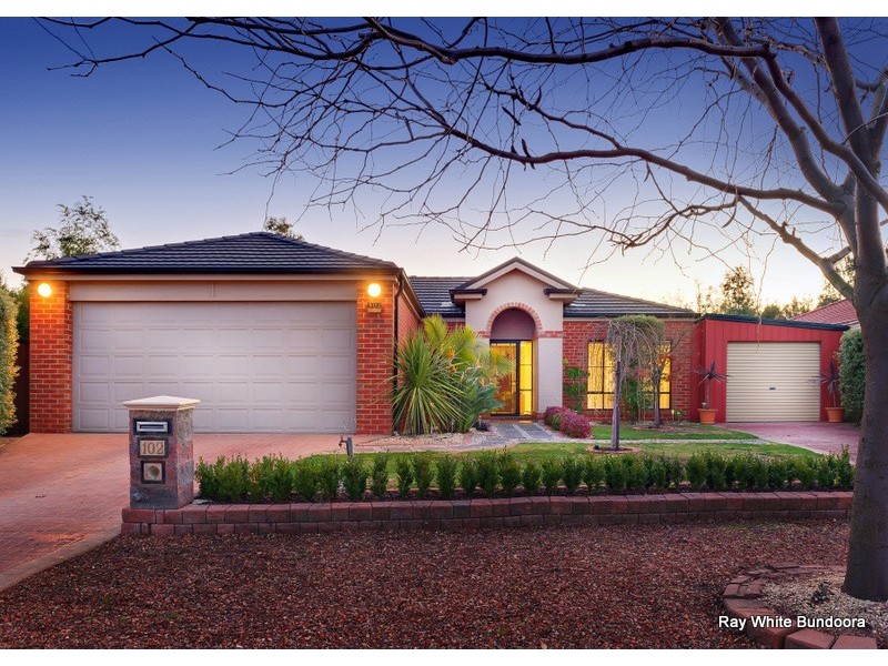 102 Bramble Crescent, Bundoora VIC 3083