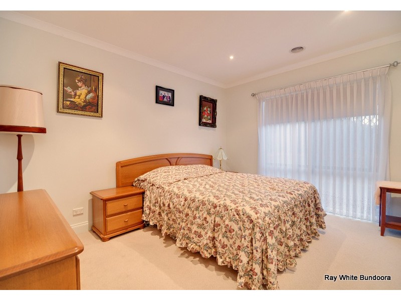 102 Bramble Crescent, Bundoora VIC 3083
