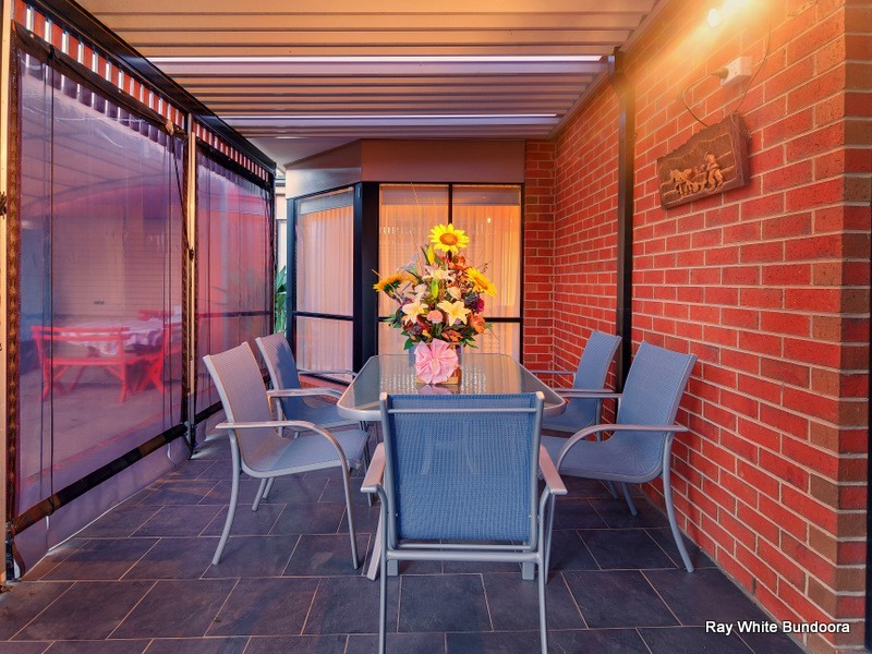 102 Bramble Crescent, Bundoora VIC 3083