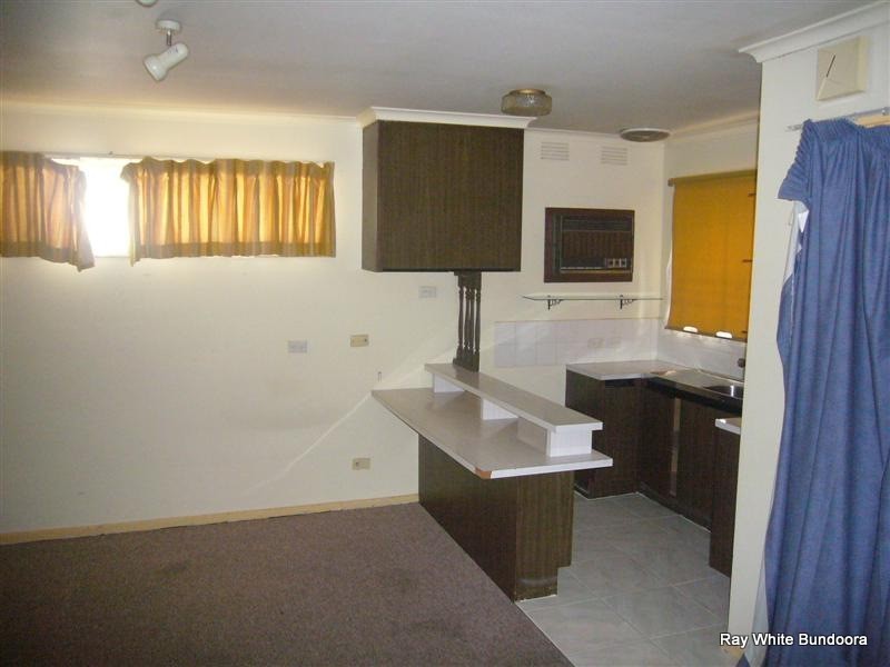 19 Wallara Crescent, Bundoora VIC 3083