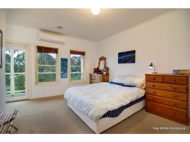 18 Westwood Drive, Mill Park VIC 3082