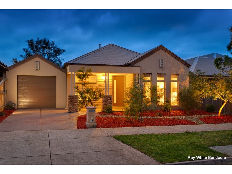 18 Bower Way, Doreen VIC 3754