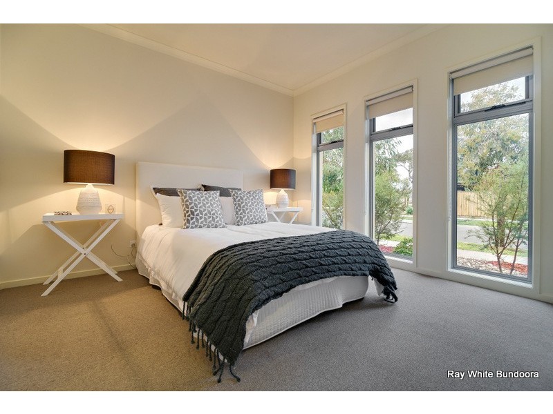 18 Bower Way, Doreen VIC 3754