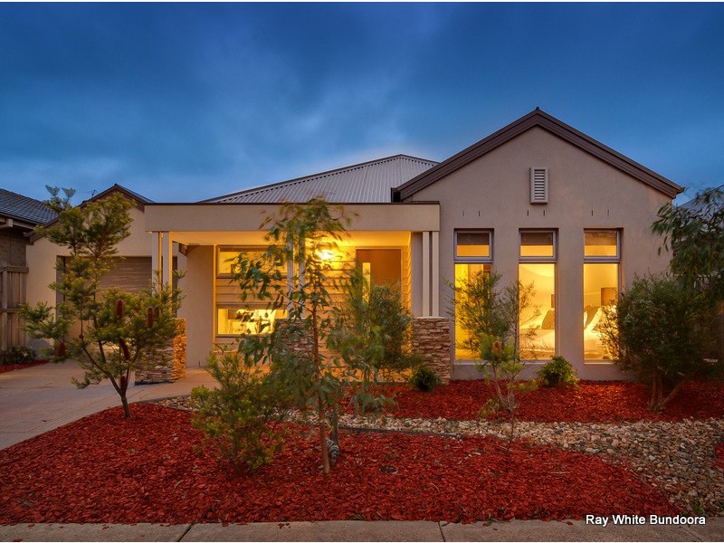 18 Bower Way, Doreen VIC 3754