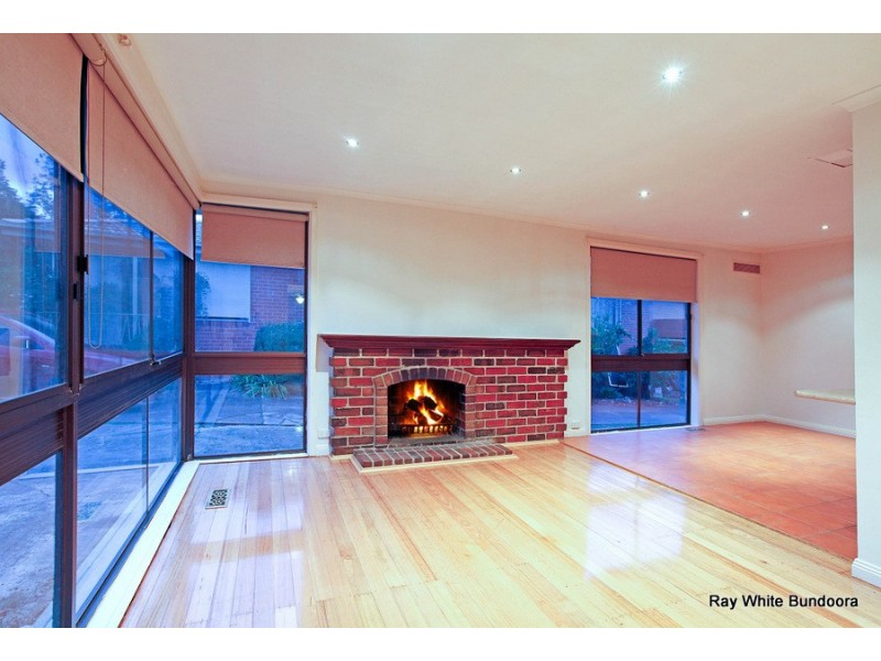 34 Greenwood Drive, Bundoora VIC 3083