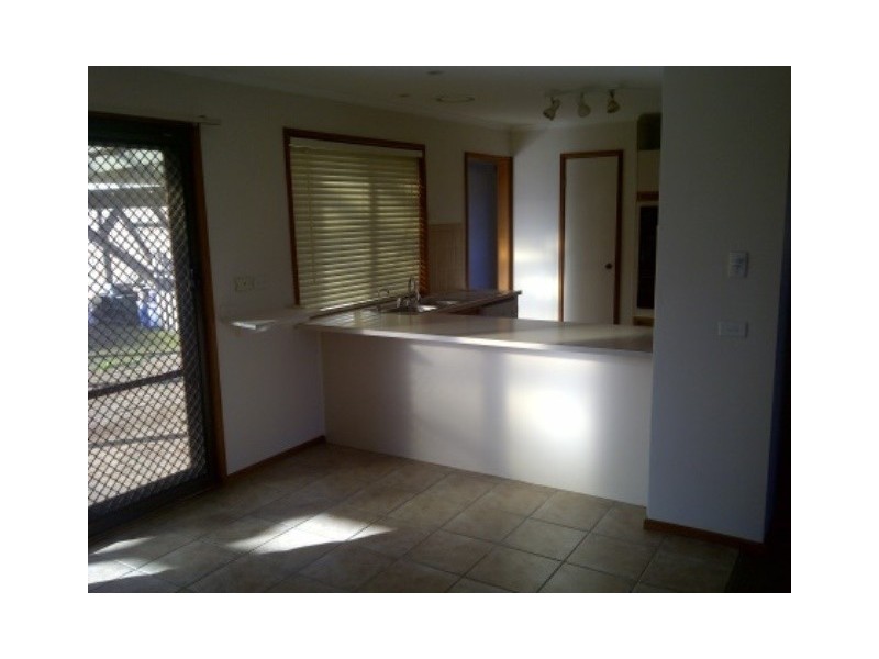 2 Orsett Court, Mill Park VIC 3082