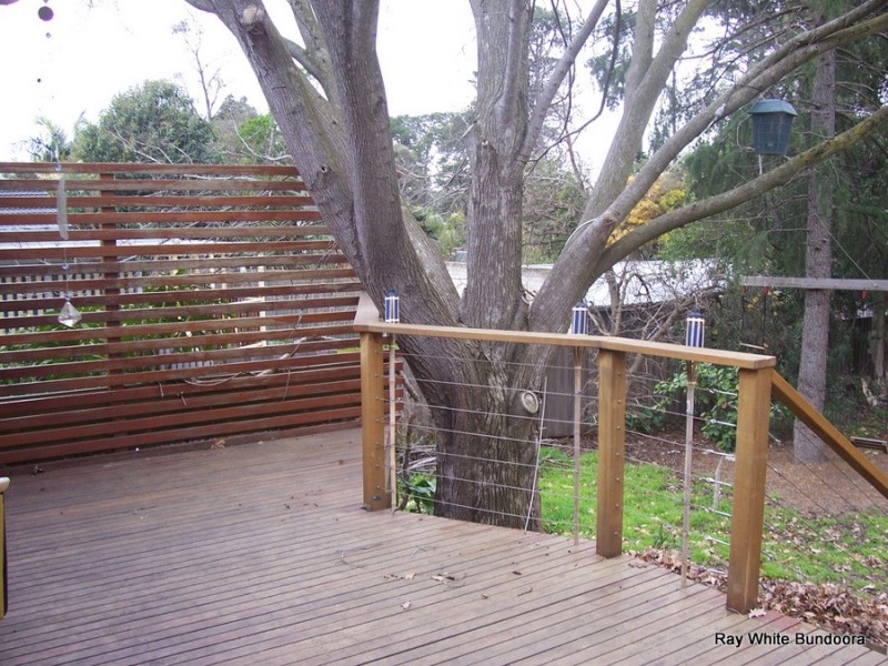 30 Greenwood Drive, Bundoora VIC 3083