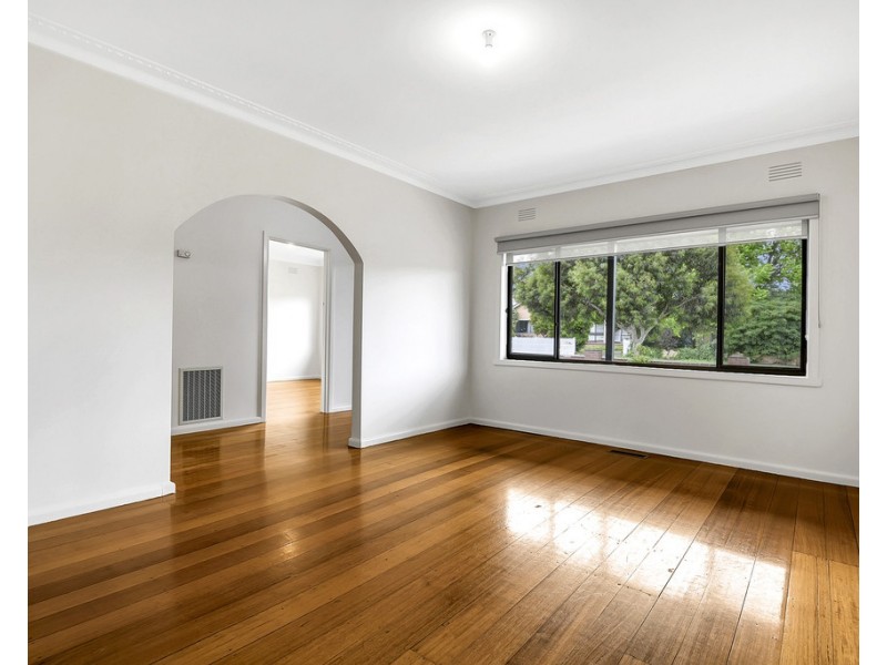 21 Cash Street, Kingsbury VIC 3083