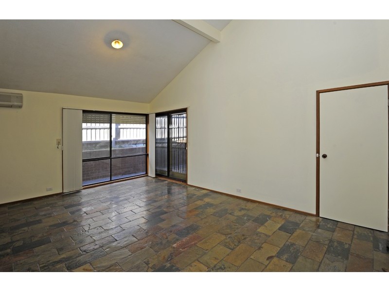 6 Ivy Court, Mill Park VIC 3082