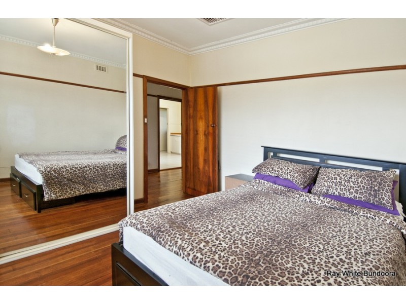 33 Derrick Street, Lalor VIC 3075