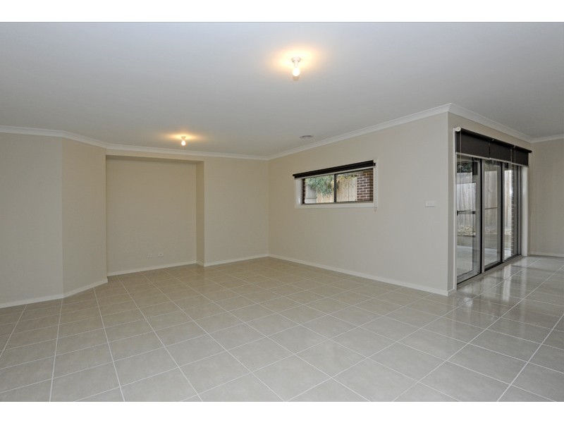 9 Odette Way, South Morang VIC 3752