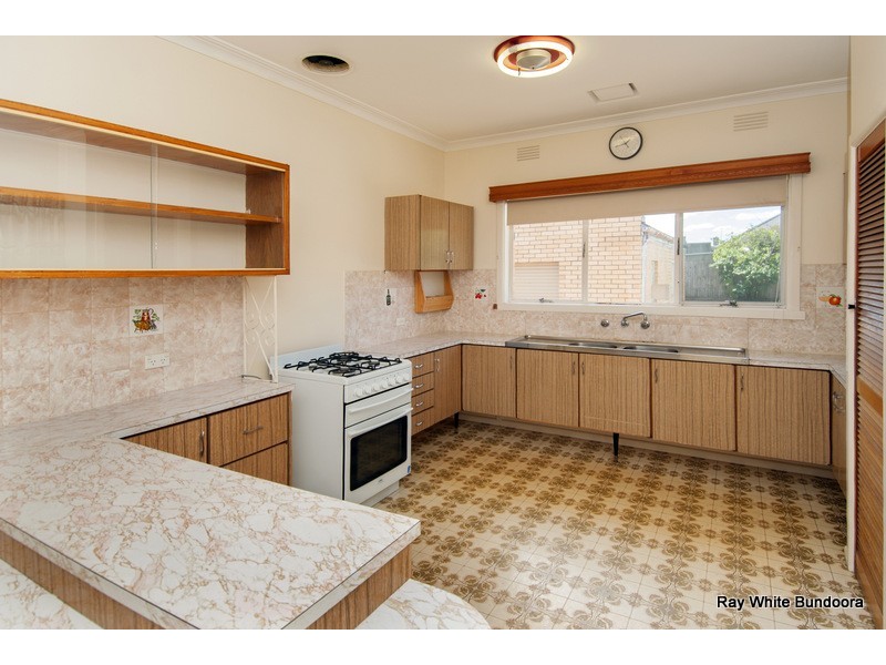 118 Gowrie Street, Glenroy VIC 3046