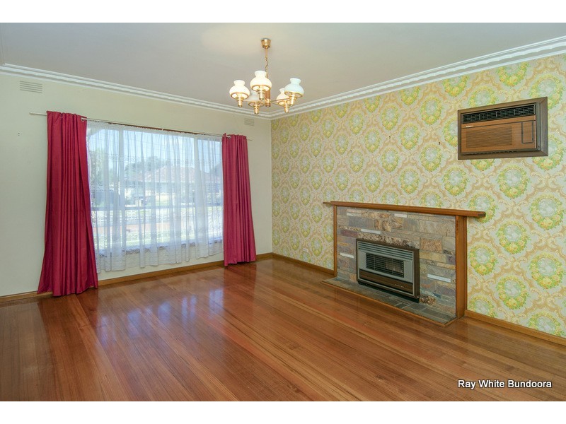 118 Gowrie Street, Glenroy VIC 3046