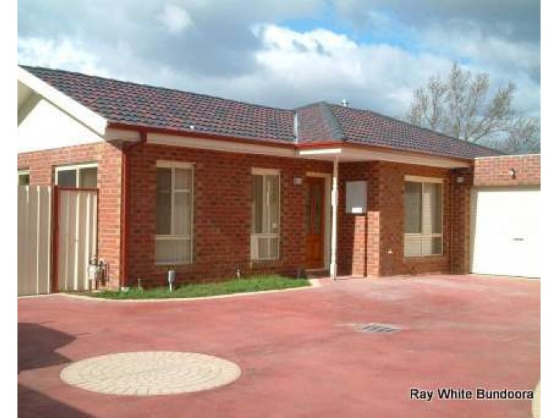 30B Hazel Grove, Pascoe Vale VIC 3044