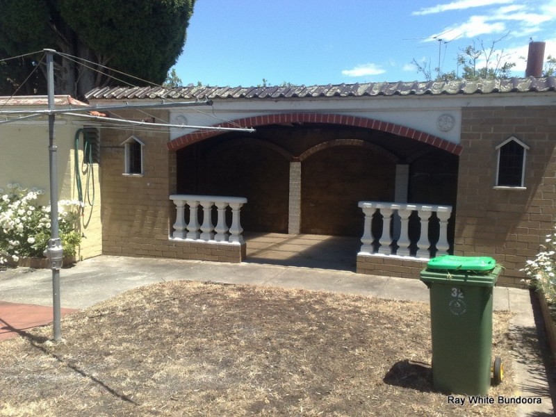 32 St.Hellier Street, Heidelberg Heights VIC 3081