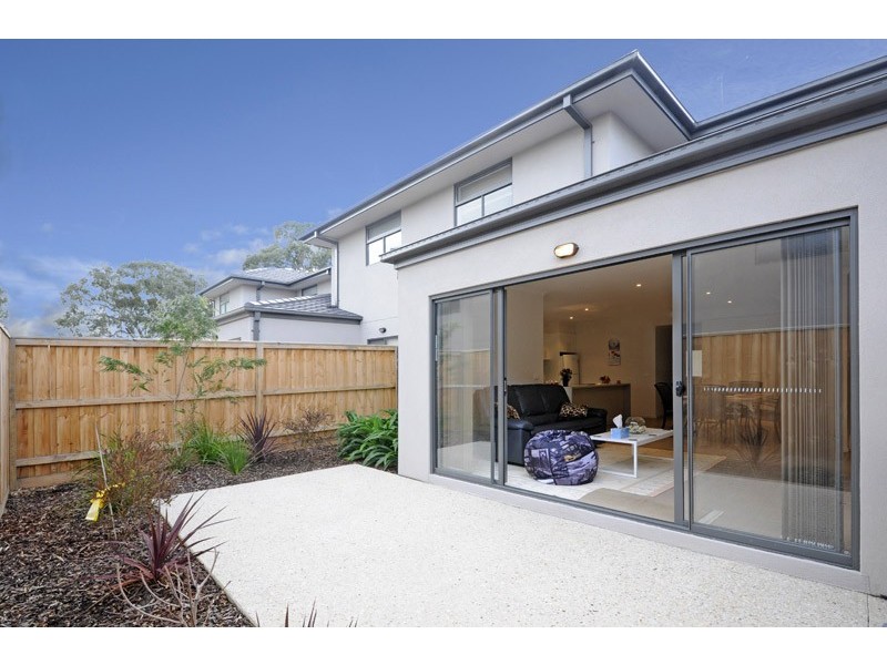 8 Pin Oak Mews, Epping VIC 3076